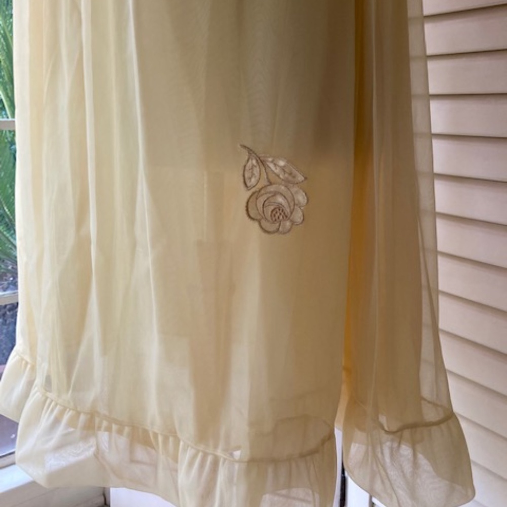 Vintage Gossard Artemus Chiffon Nightgown - Picture 8 of 12
